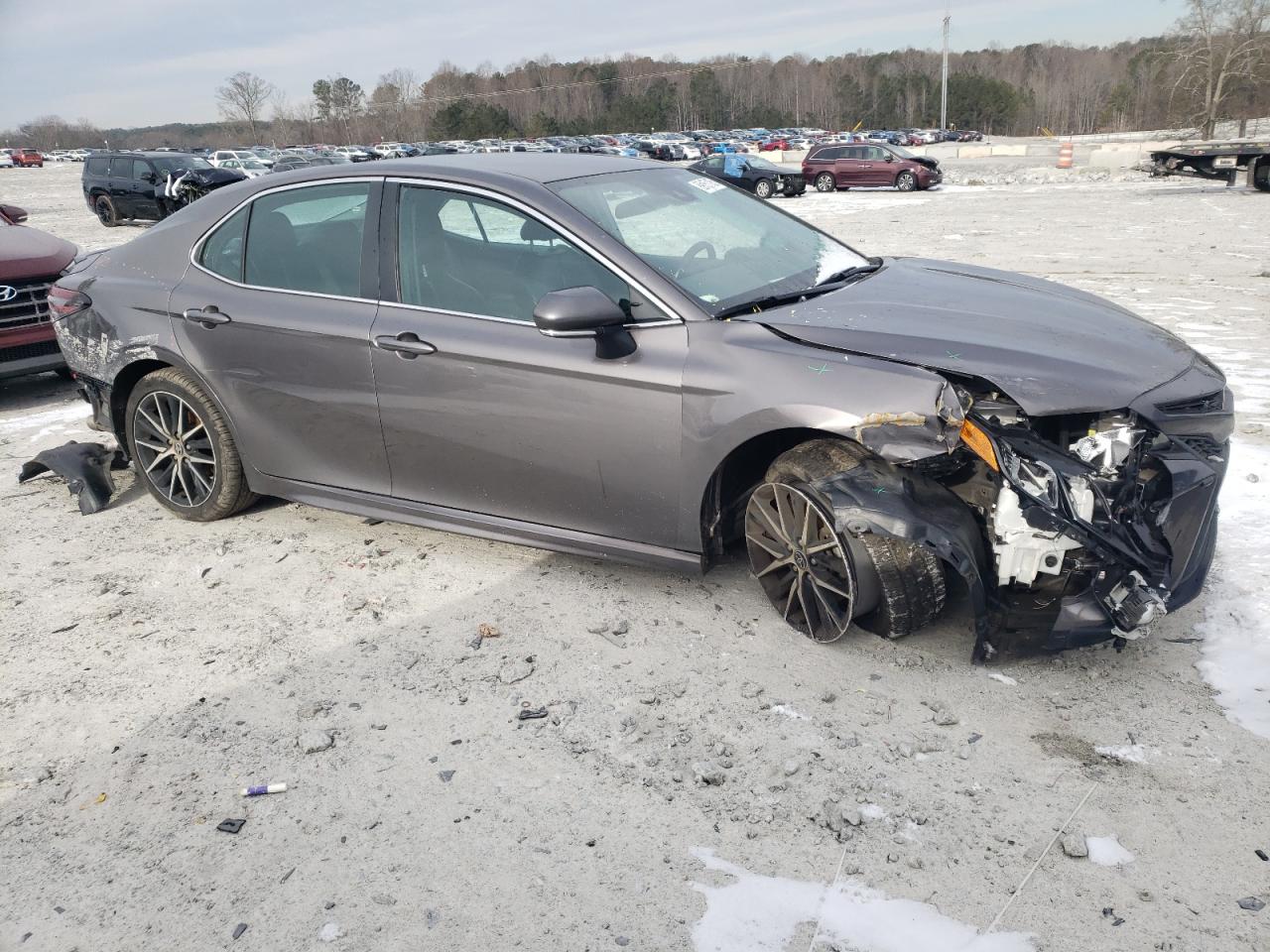 4T1G11AK6NU672027 TOYOTA CAMRY 2022