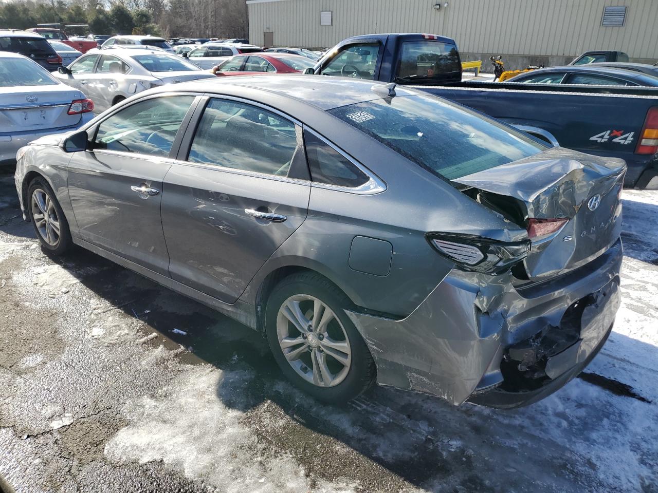 2019 Hyundai Sonata - Image 2