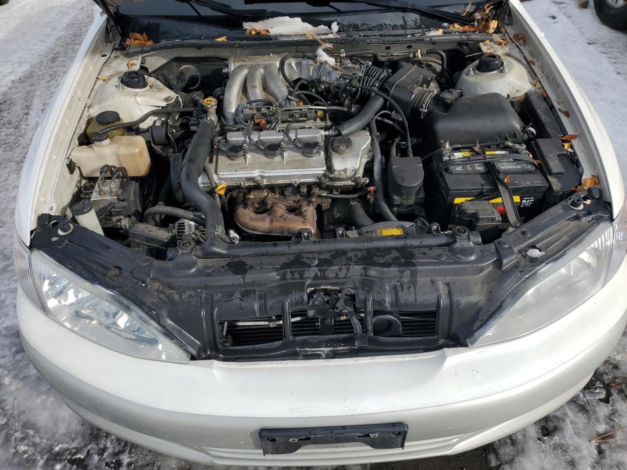 2000 Lexus ES - Image 11