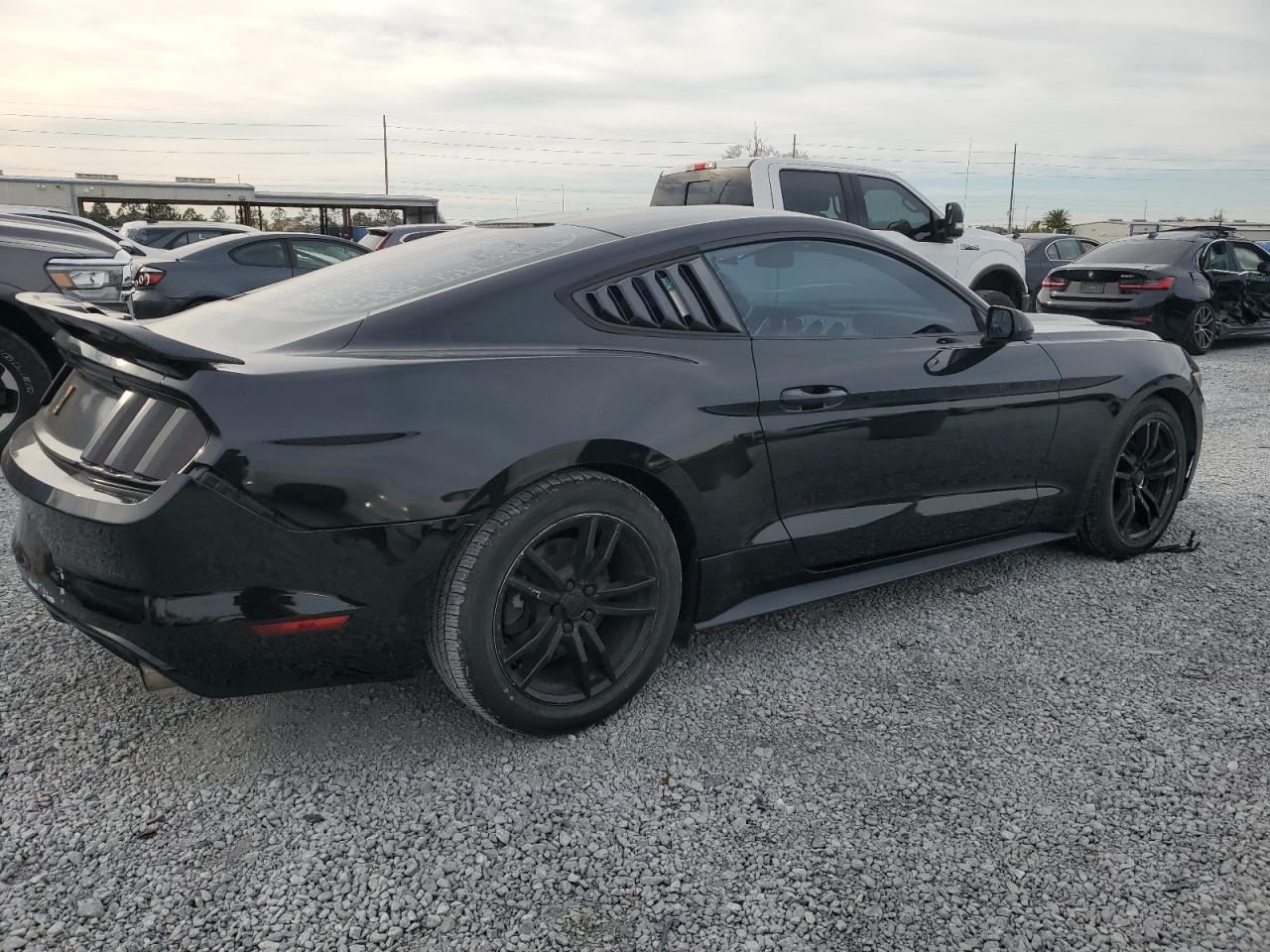 2016 Ford Mustang - Image 3