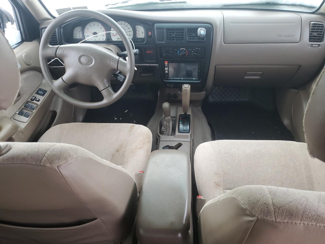 2002 Toyota Tacoma - Image 8