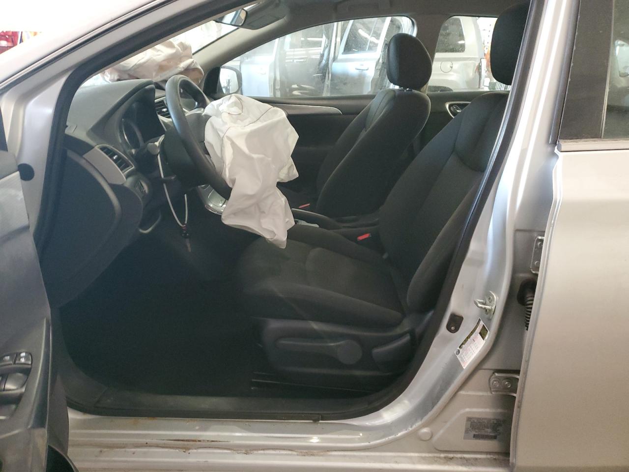 2013 Nissan Sentra - Image 7