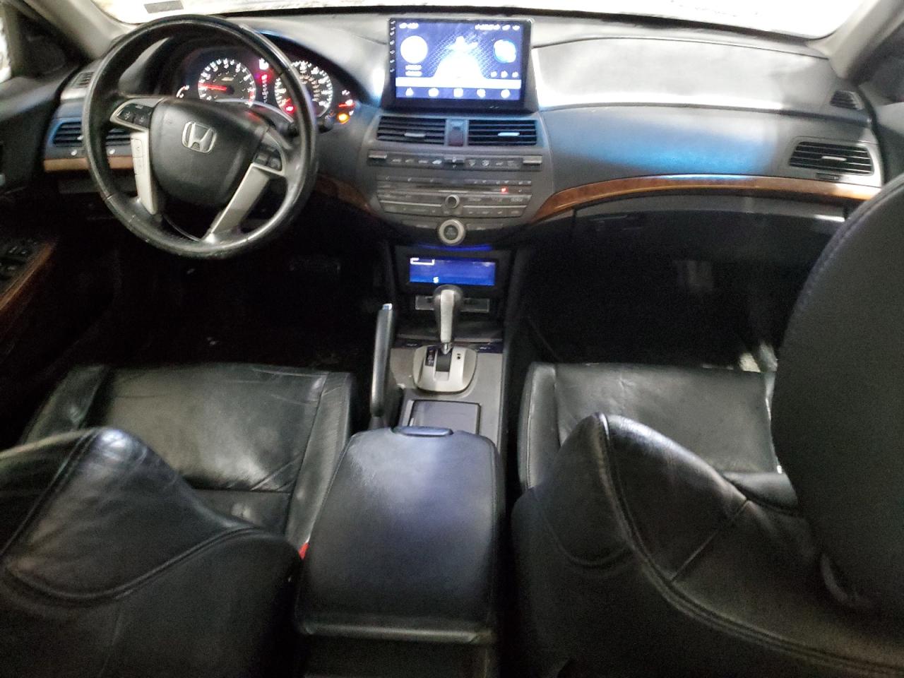 2011 Honda Accord - Image 8