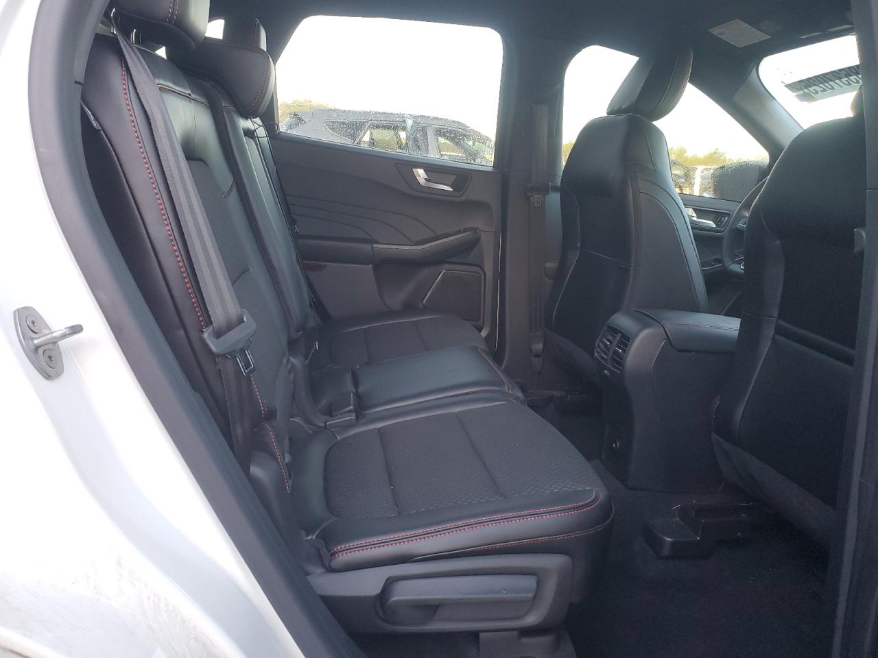 2023 Ford Escape - Image 11