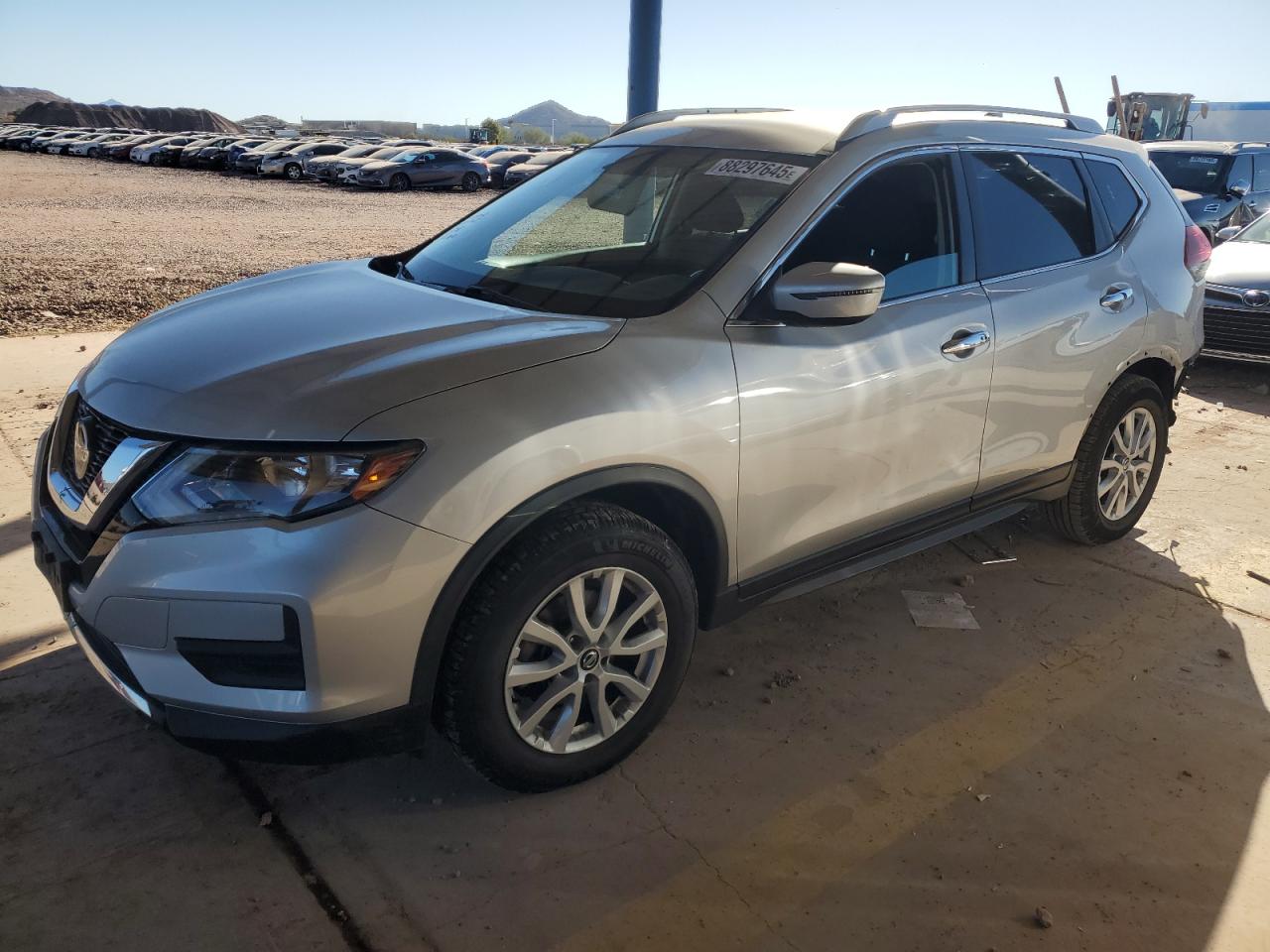 JN8AT2MT5JW453755 NISSAN ROGUE 2018