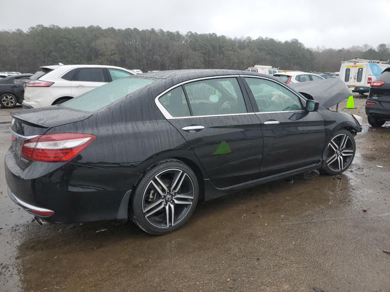 1HGCR2F59HA255738 HONDA ACCORD 2017