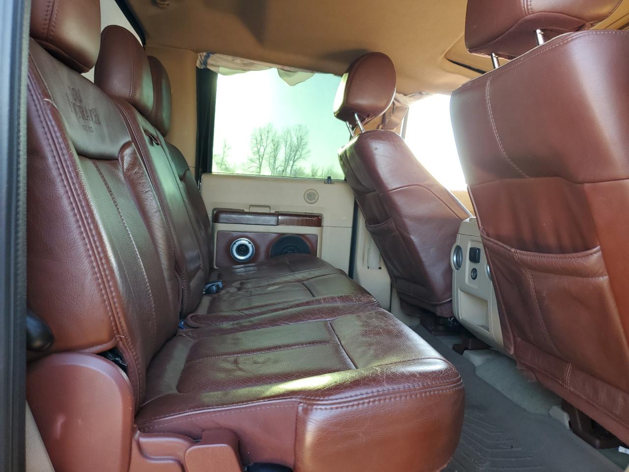 2012 Ford F250 - Image 10