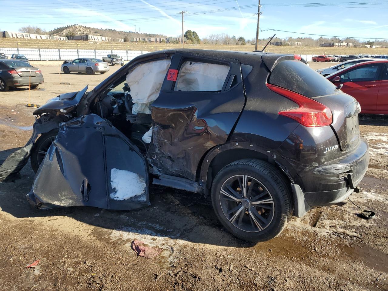 2014 Nissan Juke - Image 2