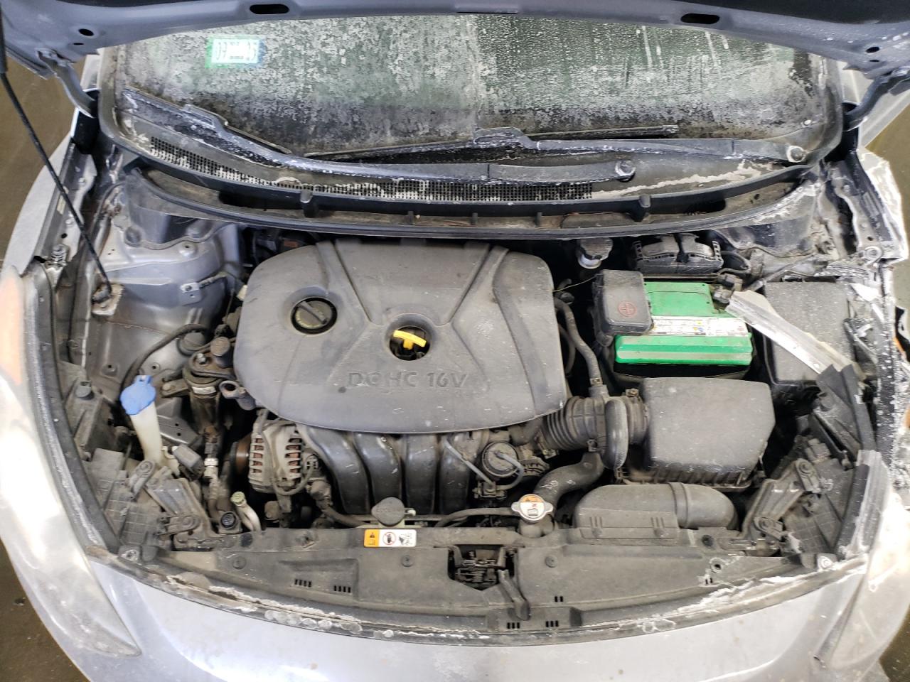 2013 Hyundai Elantra - Image 11