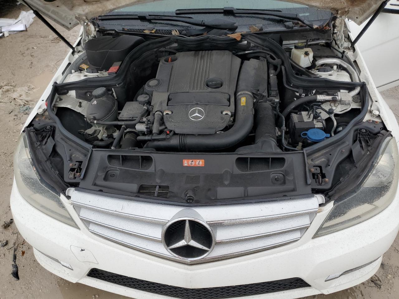 VIN WDDGF4HB3DR297718 2013 MERCEDES-BENZ C-CLASS no.11