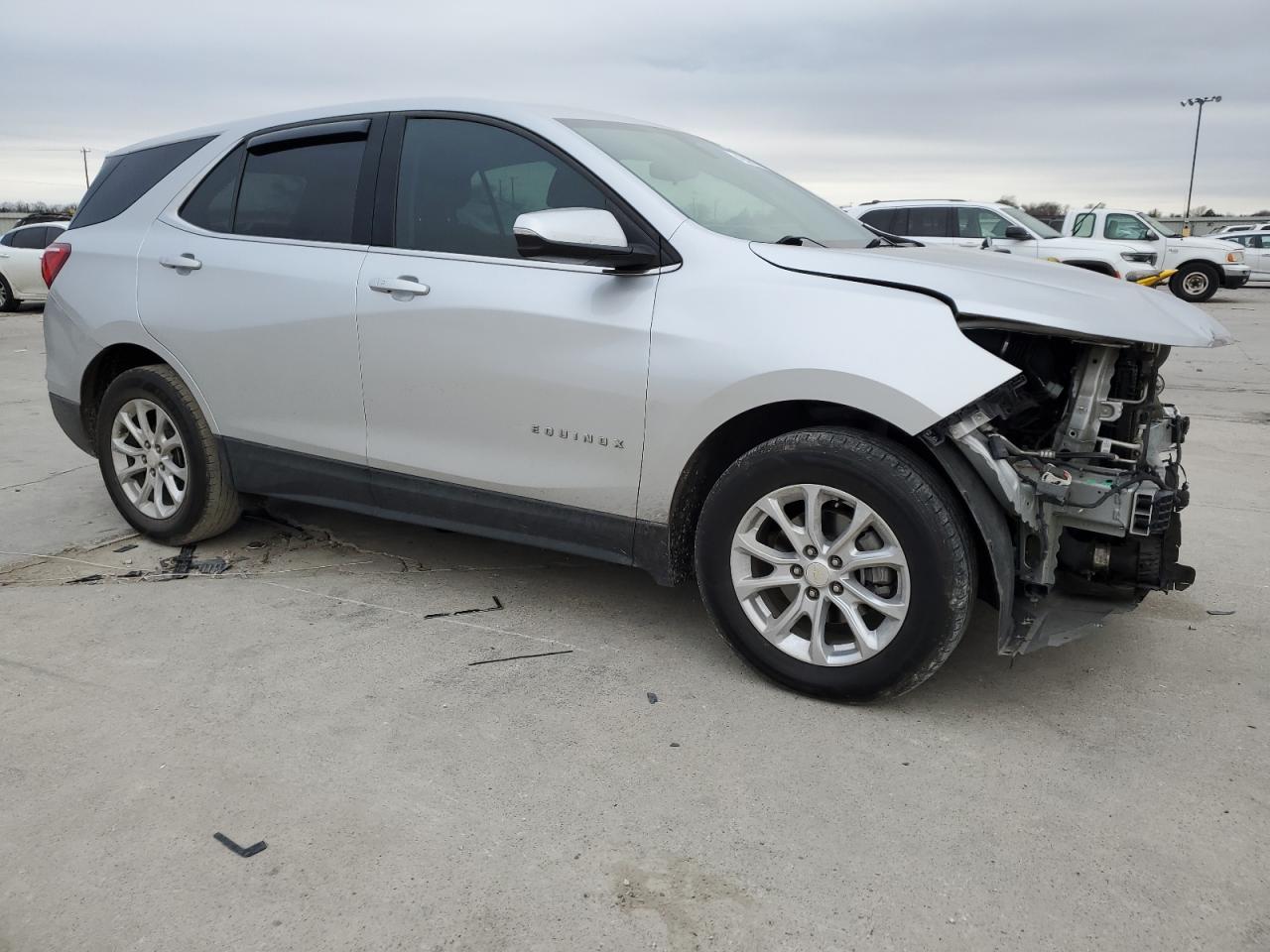 3GNAXKEV5KS611967 CHEVROLET EQUINOX 2019
