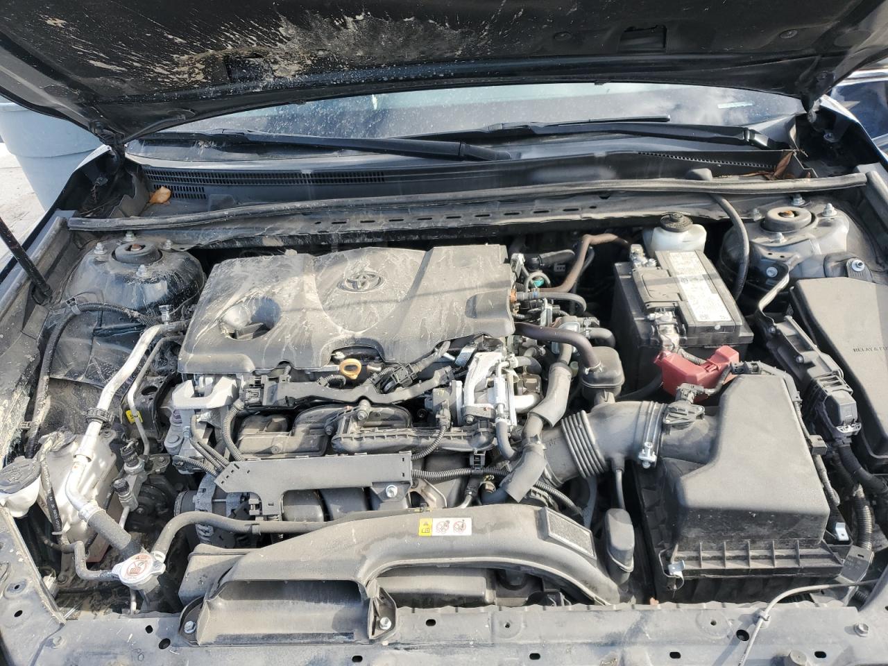 2020 Toyota Camry - Image 13