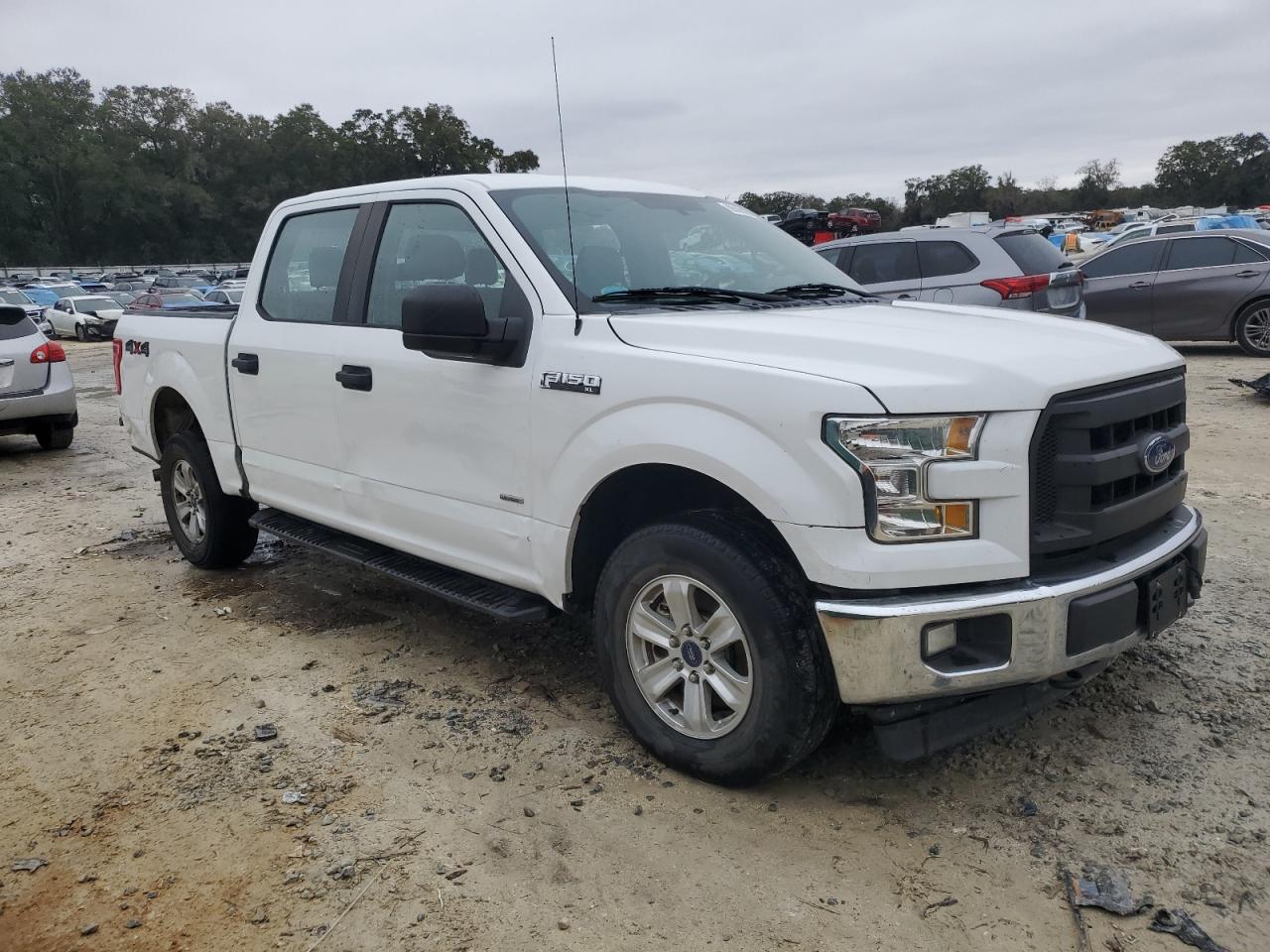 2017 Ford F-150 - Image 4