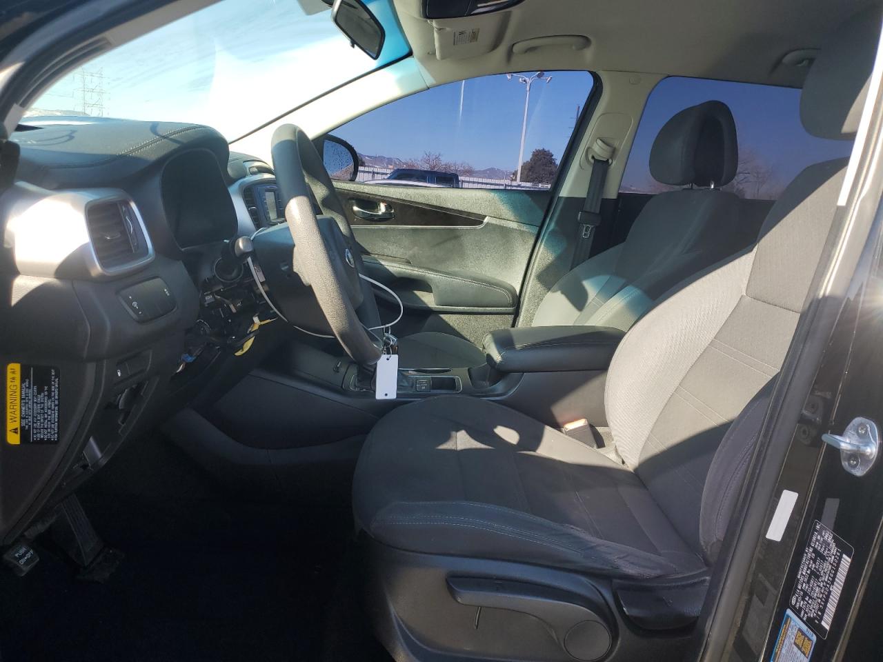 2016 Kia Sorento - Image 7