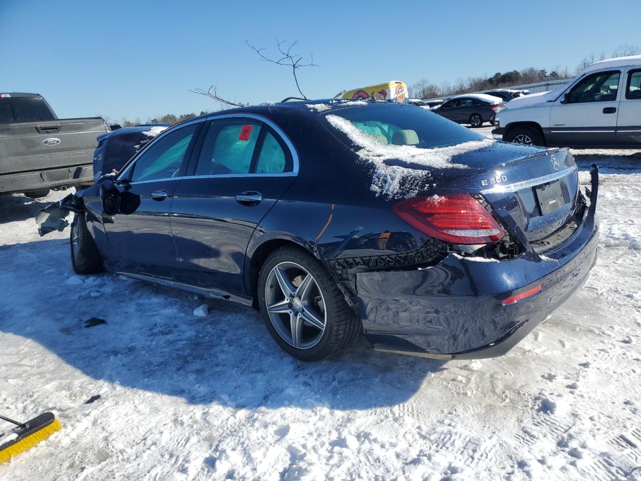 2017 Mercedes-Benz E-klasse - Image 2