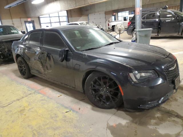  CHRYSLER 300 2018 Szary
