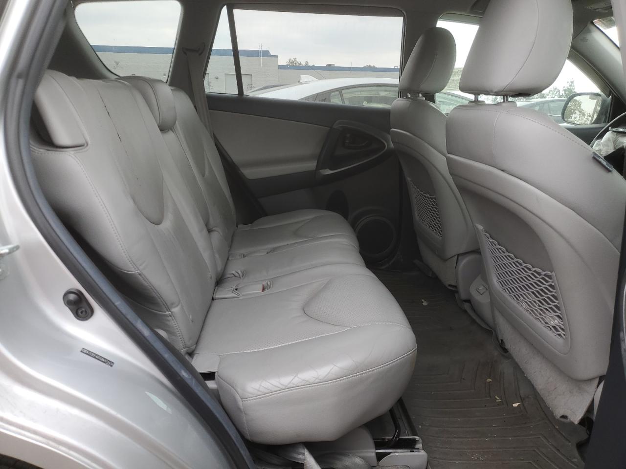 2011 Toyota RAV 4 - Image 10