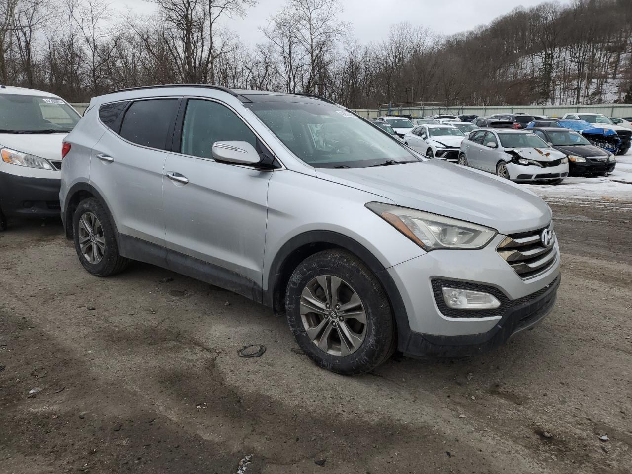 2015 Hyundai Santa Fe - Image 4