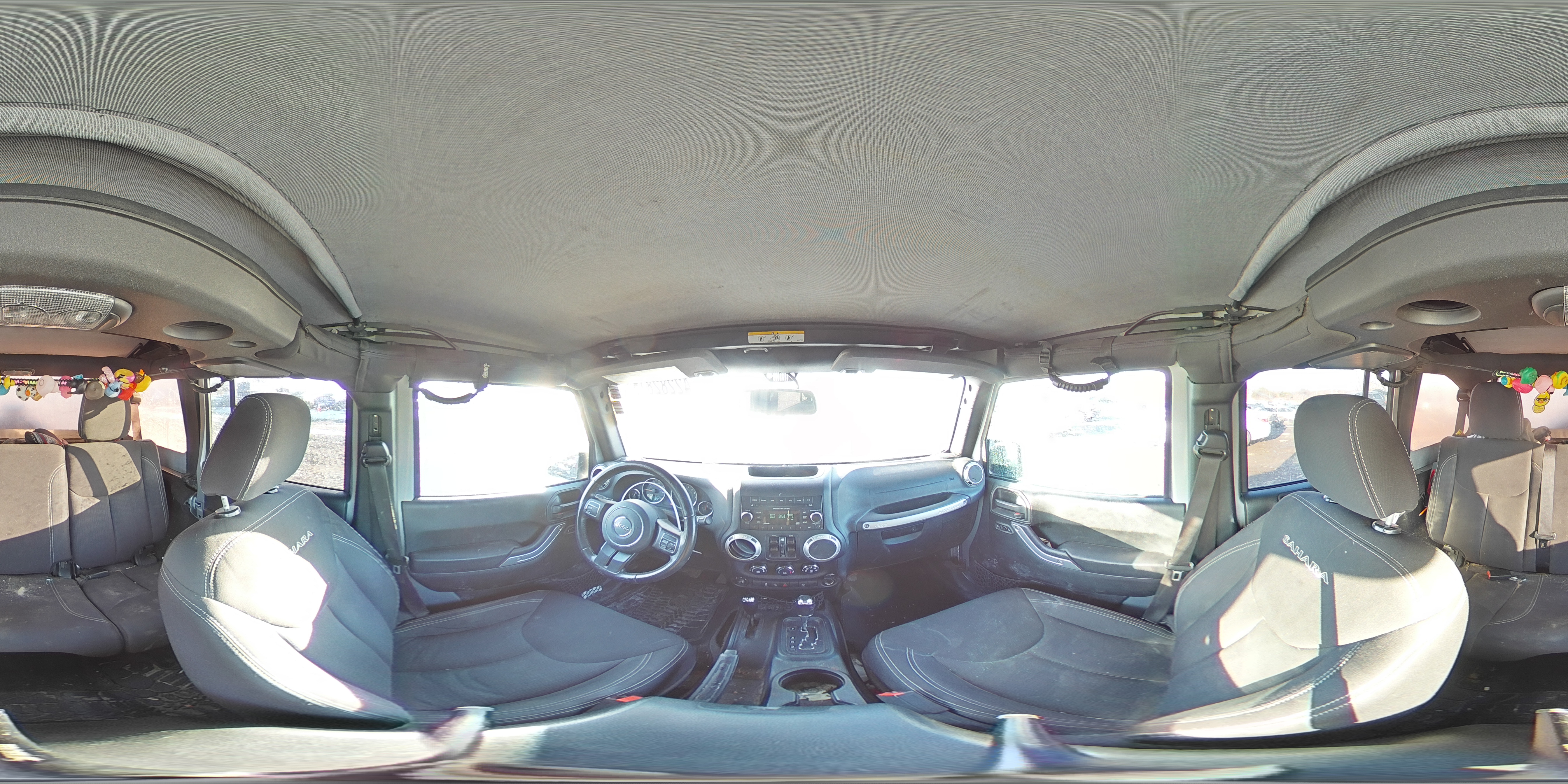 2018 Jeep Wrangler - Image 13