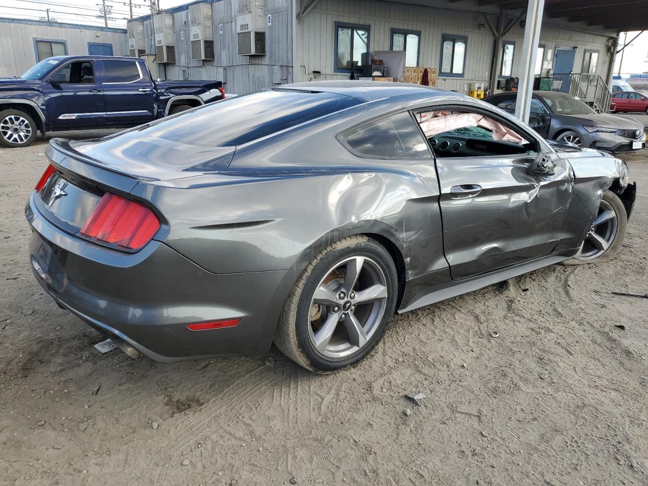 2015 Ford Mustang - Image 3