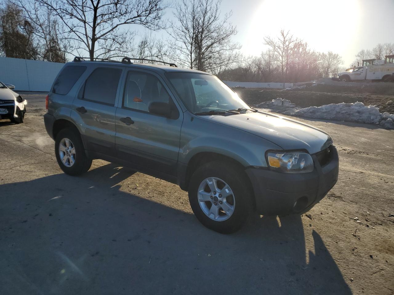 2007 Ford Escape - Image 4