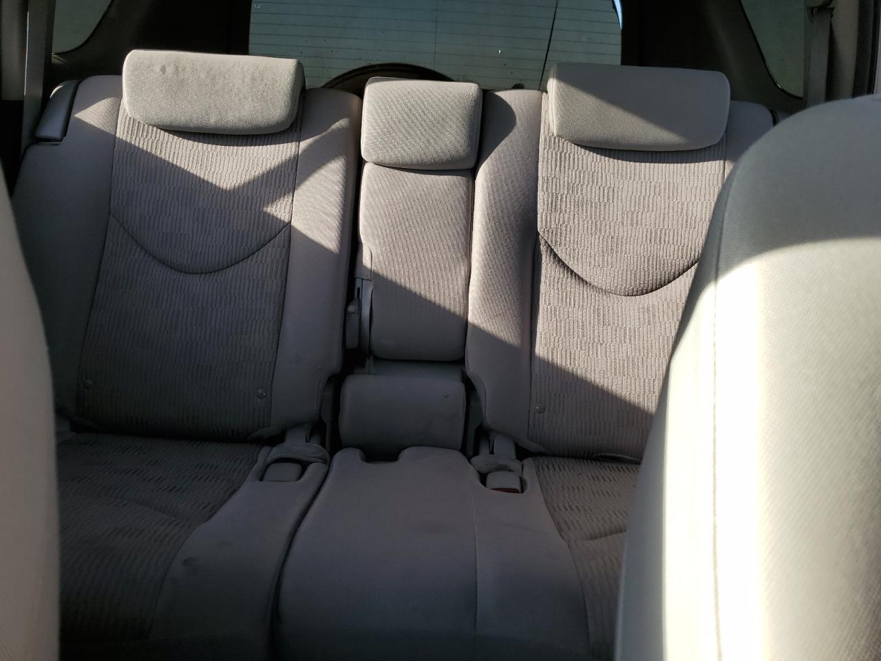 2011 Toyota RAV 4 - Image 10