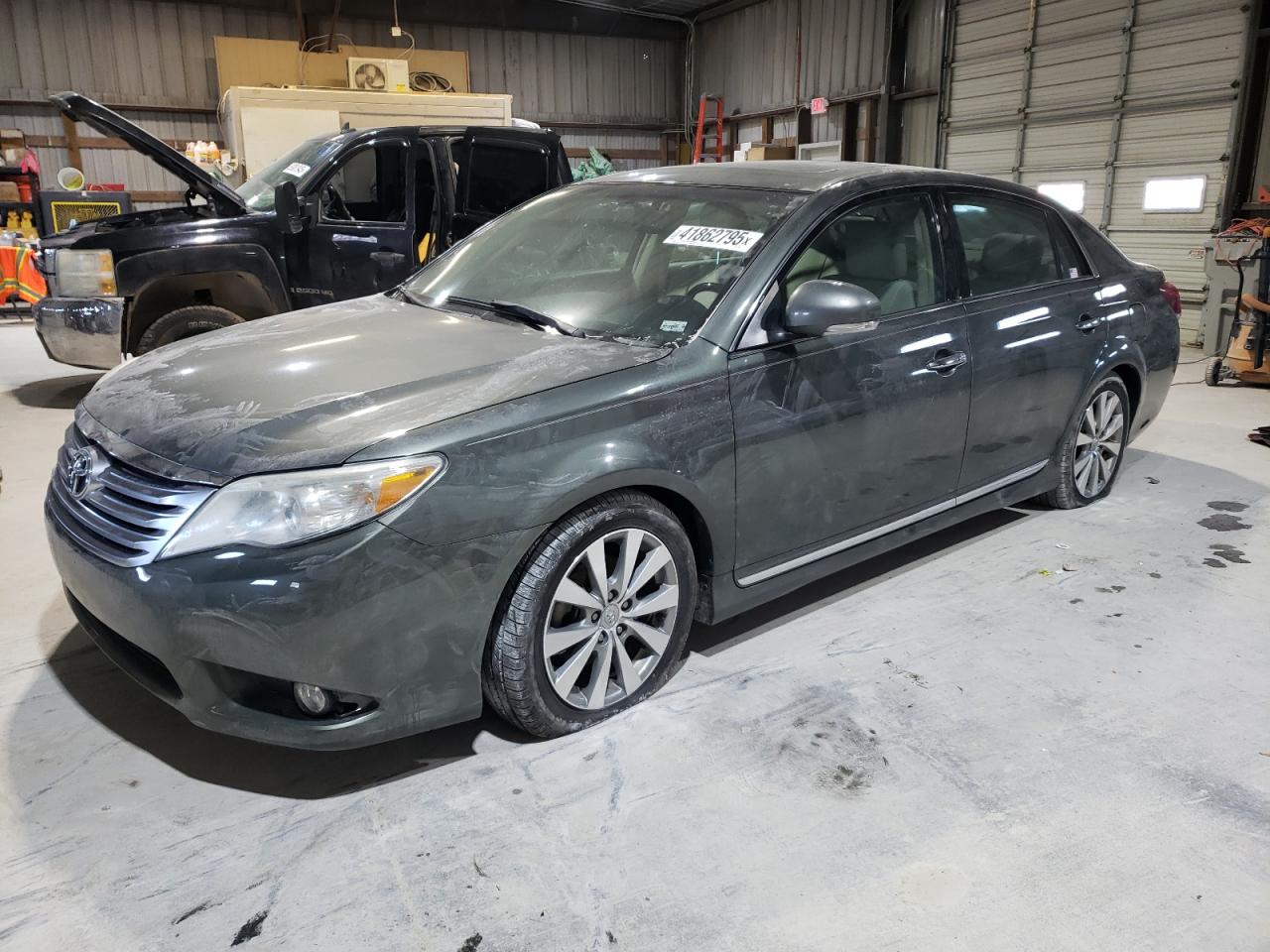 2011 Toyota Avalon - Image 1