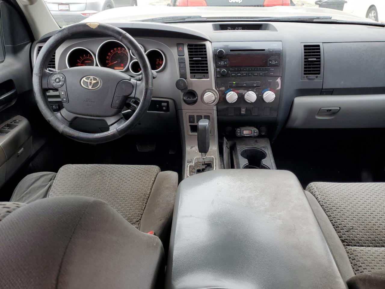 2013 Toyota Tundra - Image 8