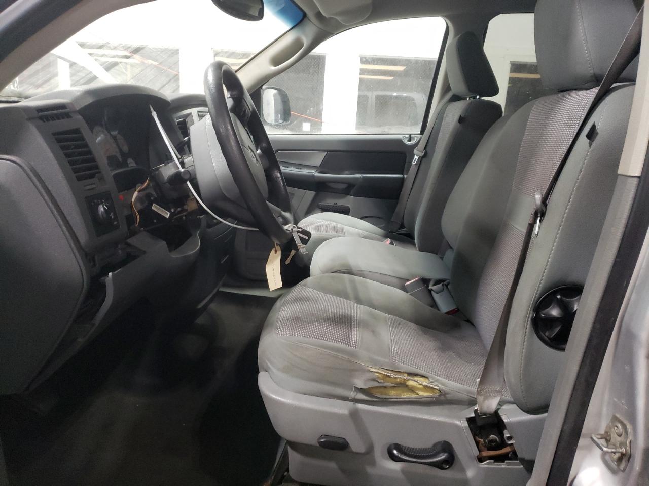 2007 Dodge RAM - Image 7