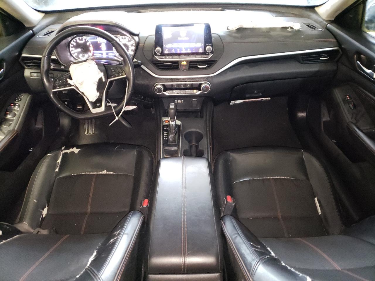 2020 Nissan Altima - Image 8