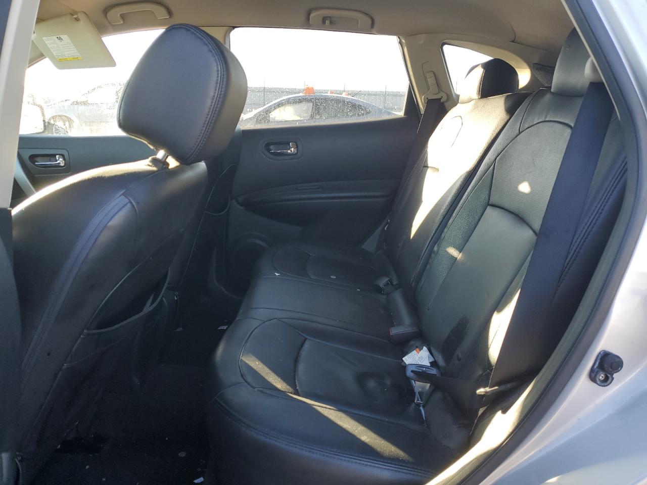2008 Nissan Rogue - Image 11