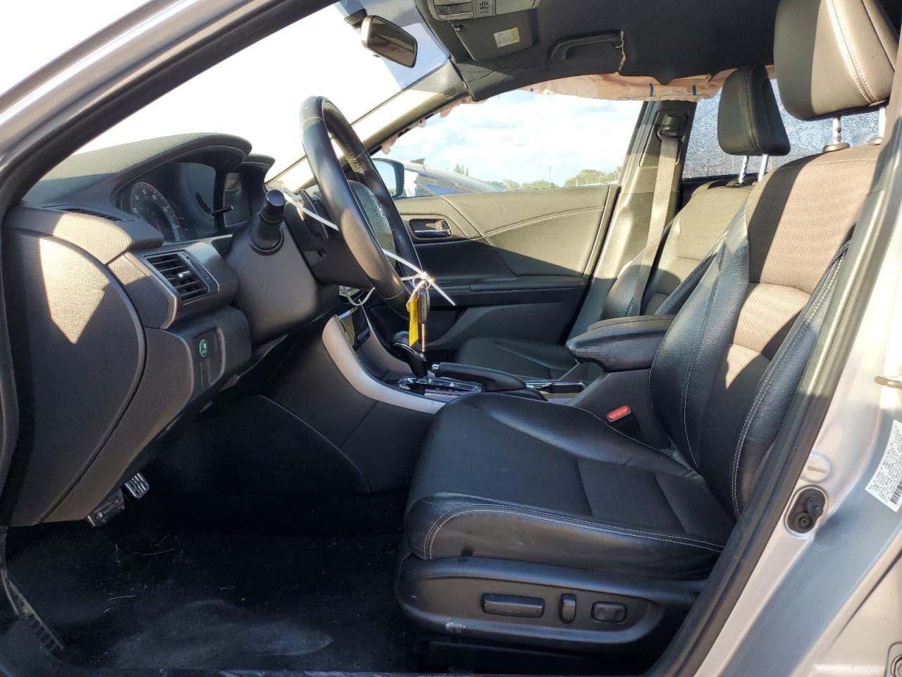 2017 Honda Accord - Image 7