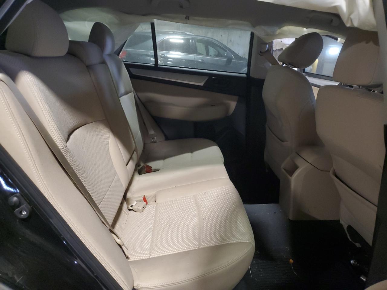 2019 Subaru Outback - Image 12