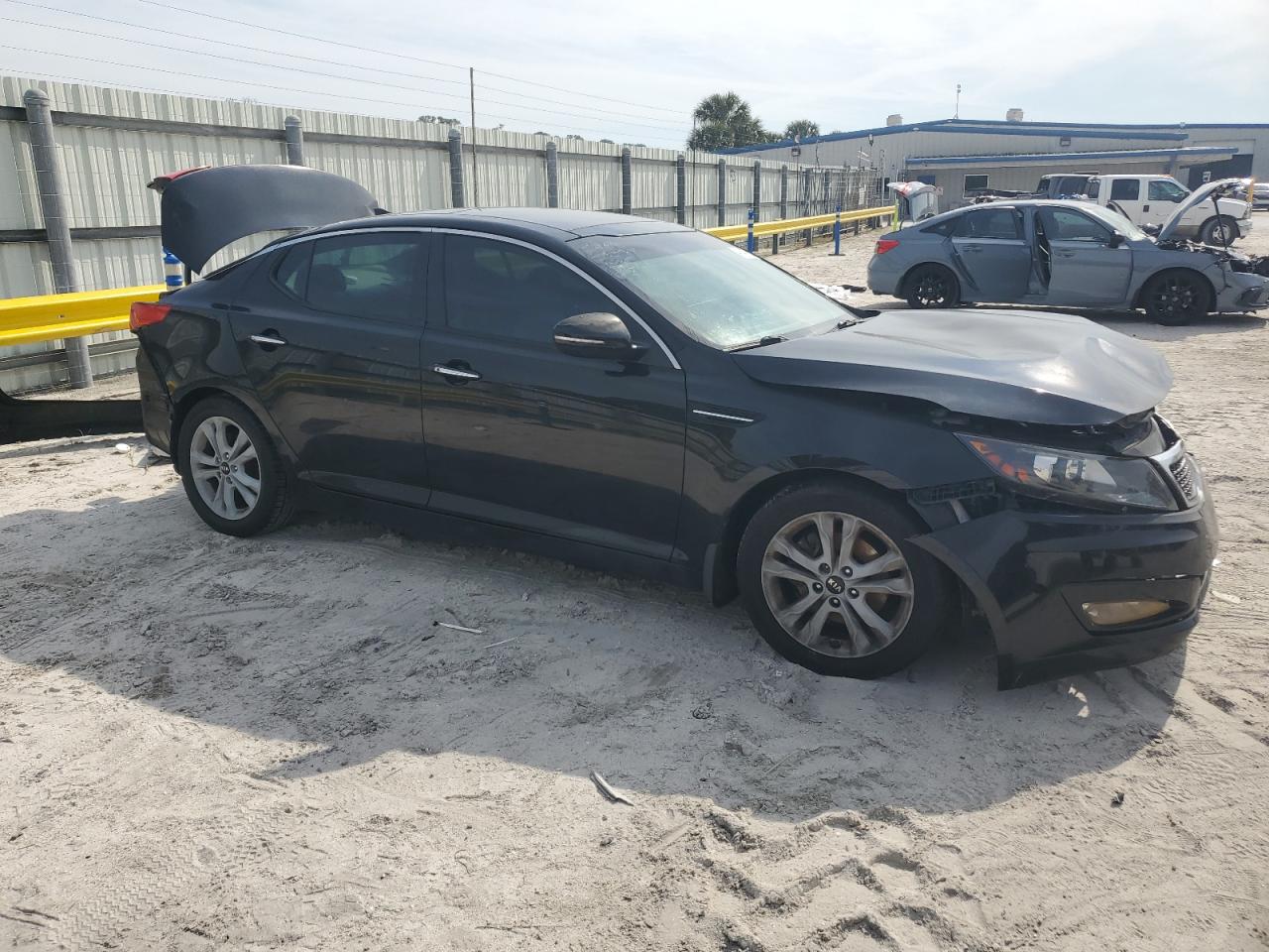 2011 Kia Optima - Image 4