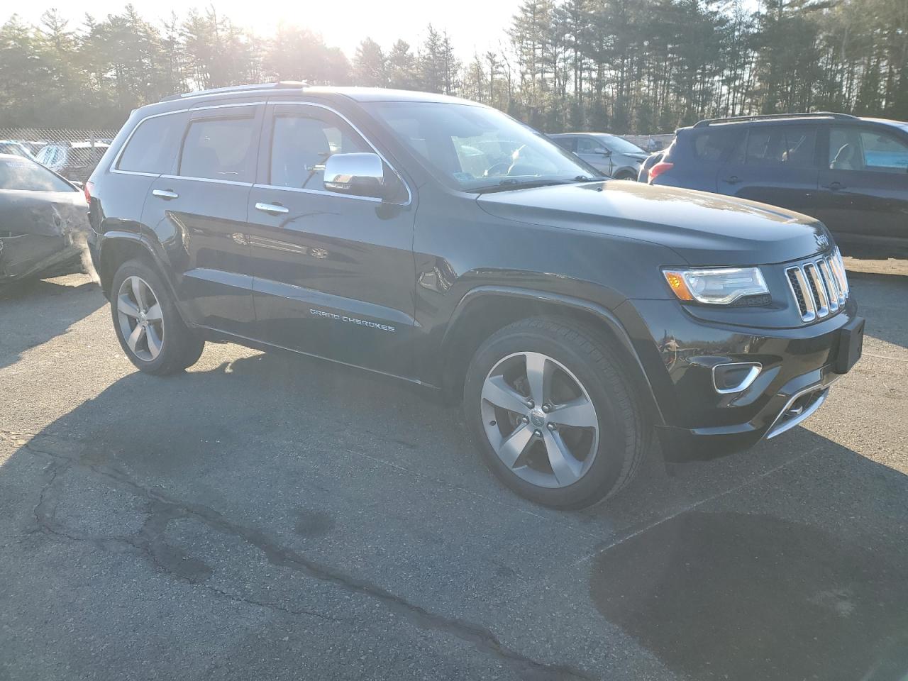 2014 Jeep Grand Cherokee - Image 4