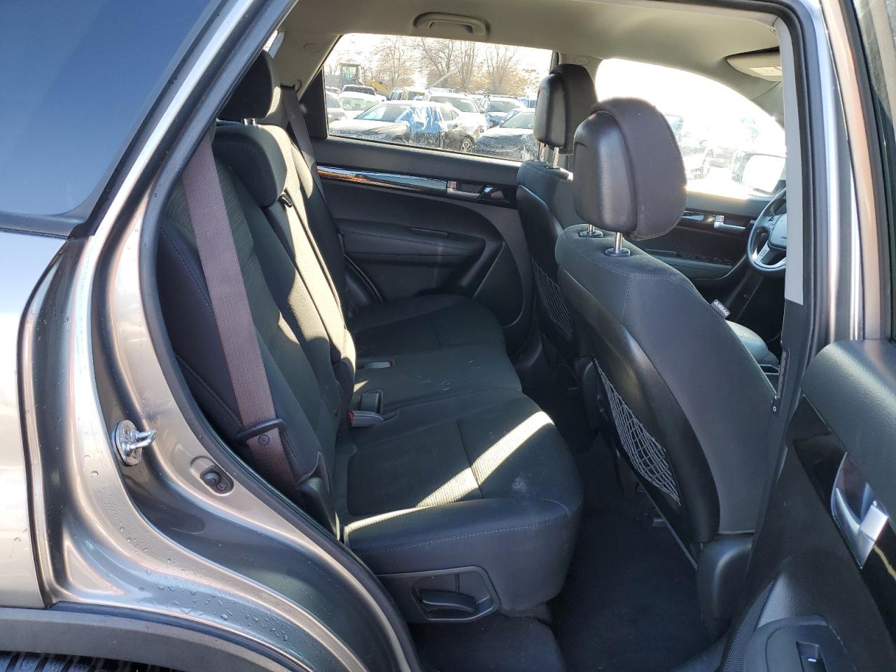 2014 Kia Sorento - Image 11