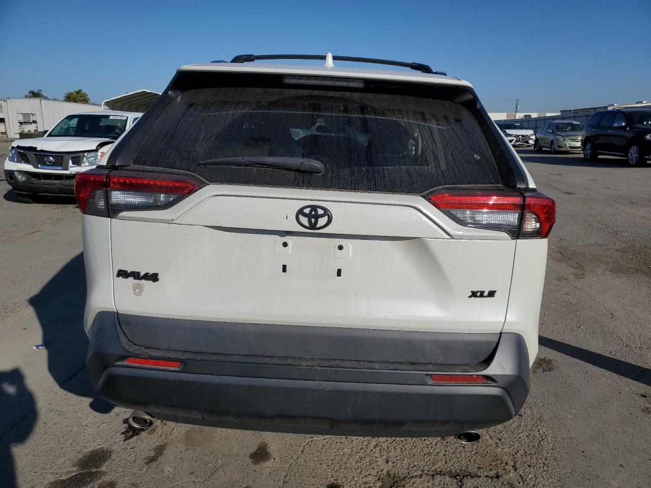 2021 Toyota RAV 4 - Image 6
