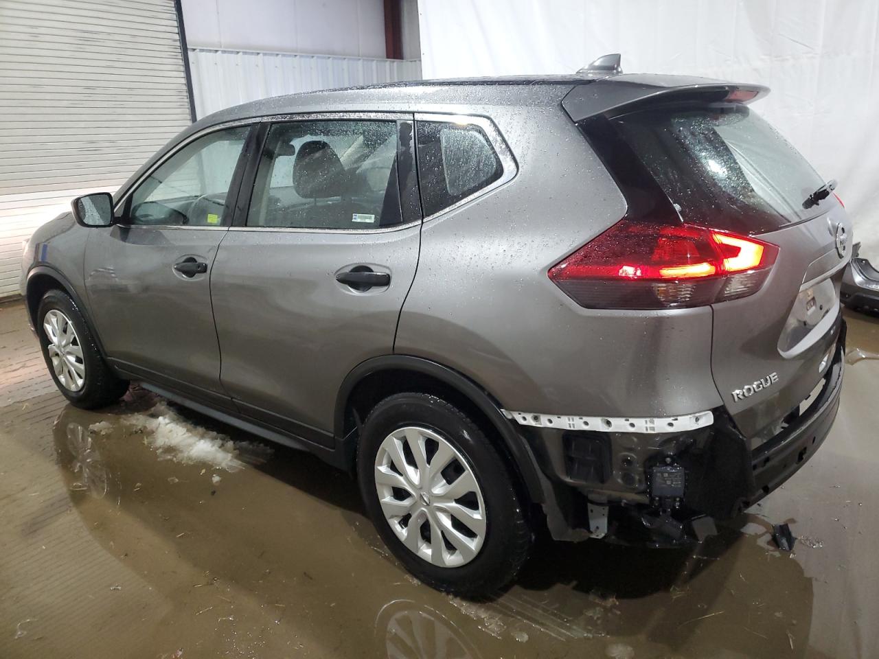 2020 Nissan Rogue - Image 2