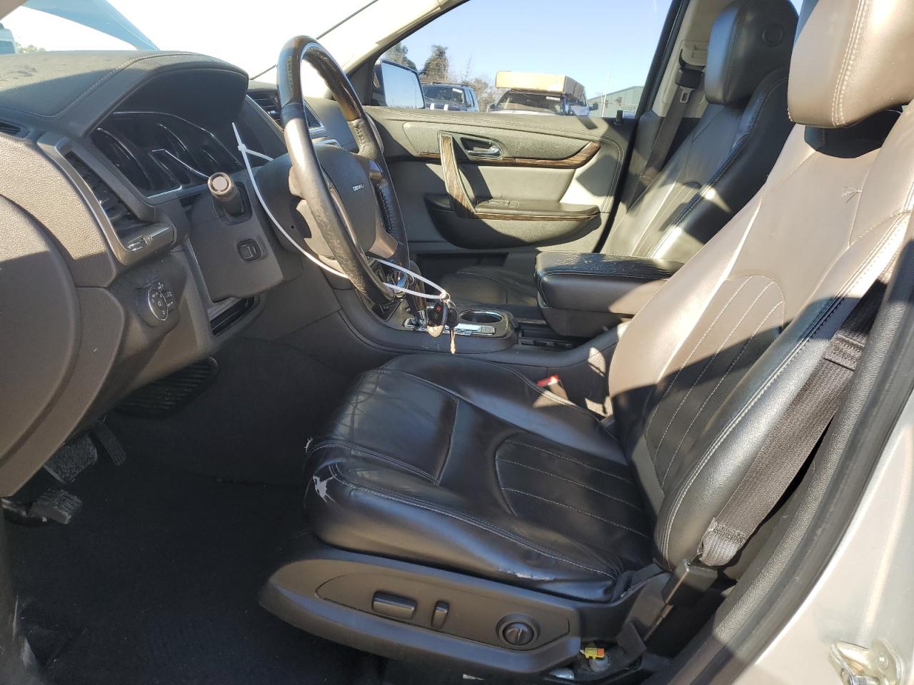 2015 GMC Acadia - Image 7