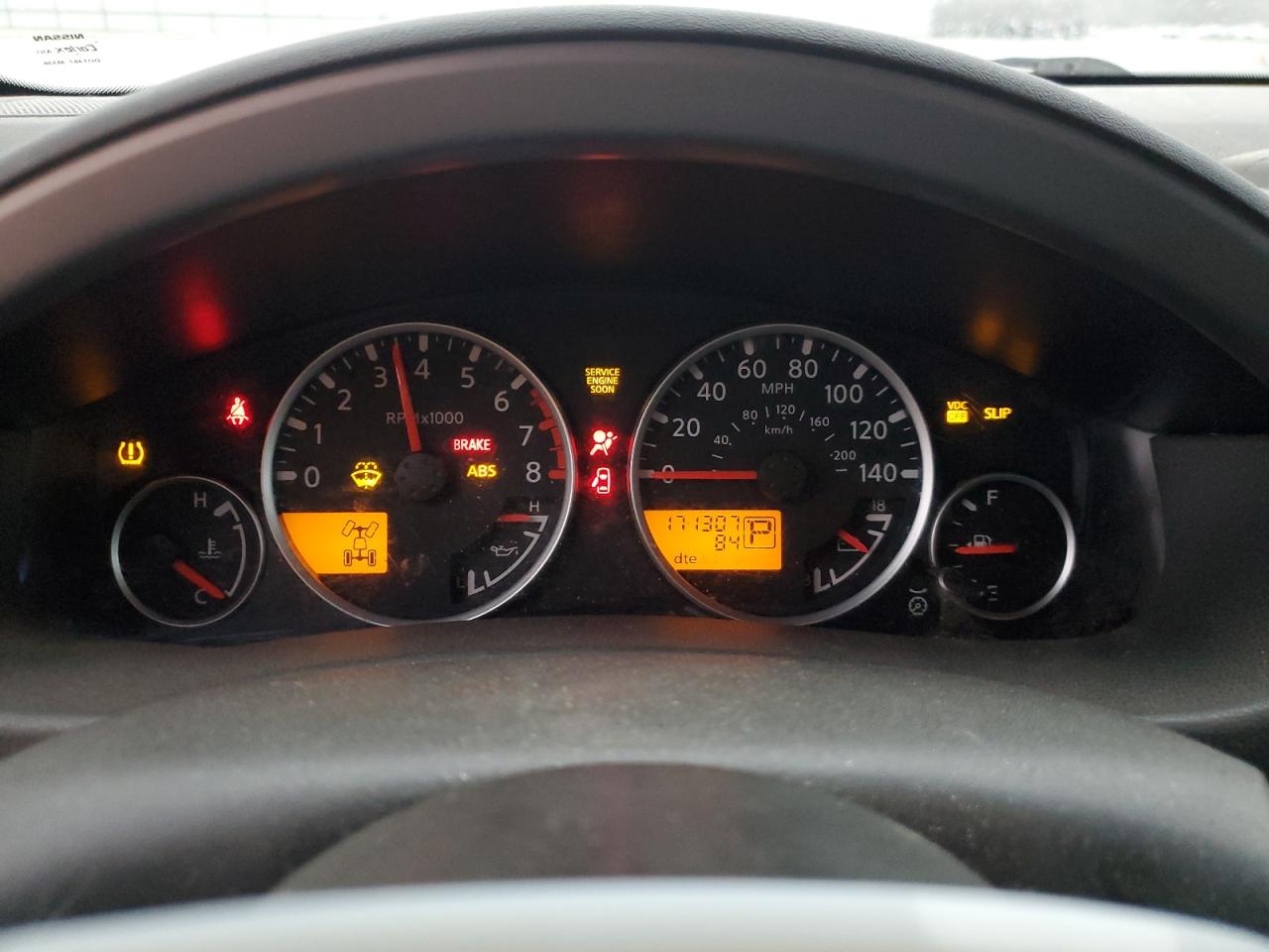 2005 Nissan Pathfinder - Image 9