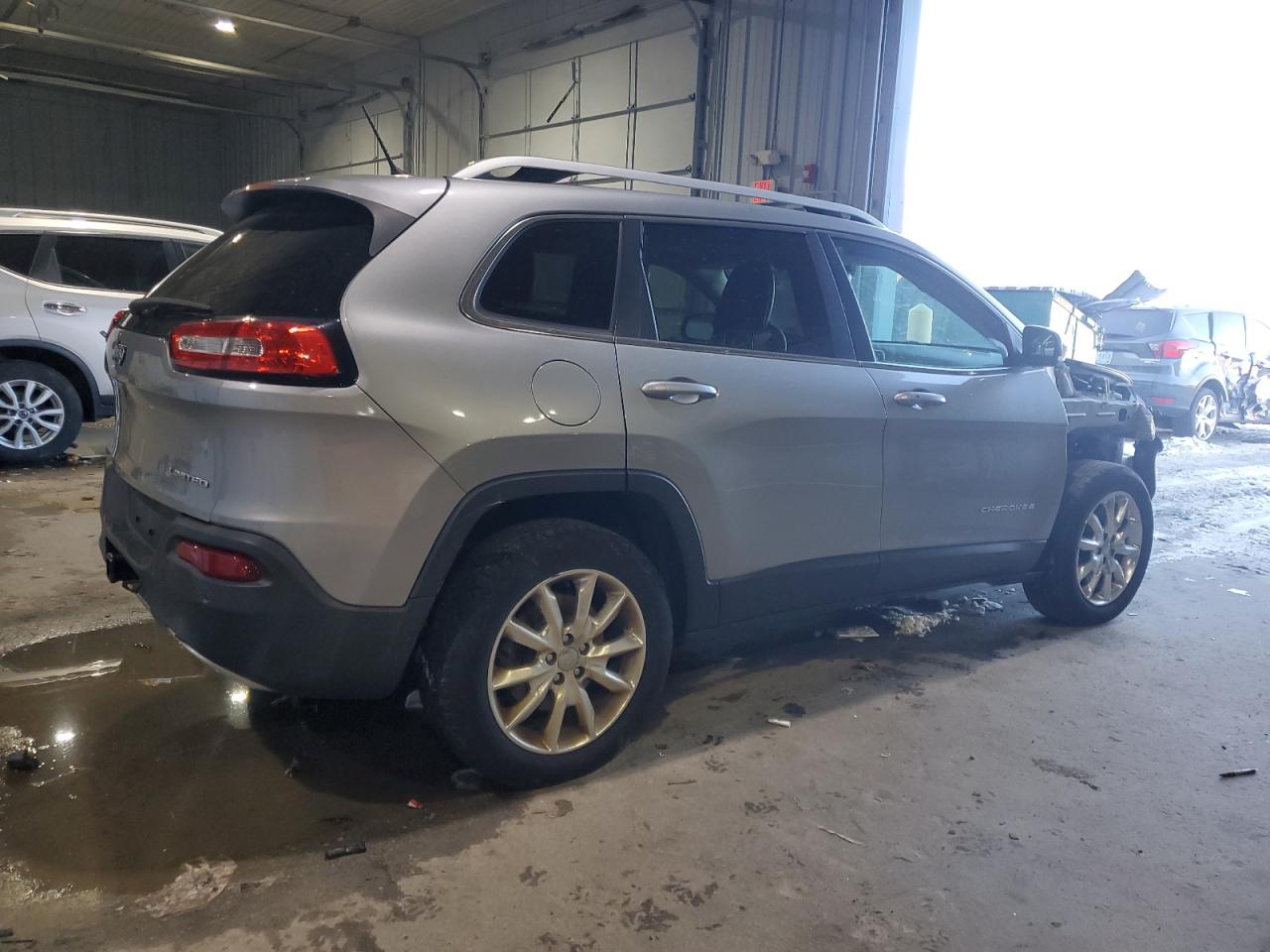 2015 Jeep Grand Cherokee - Image 3