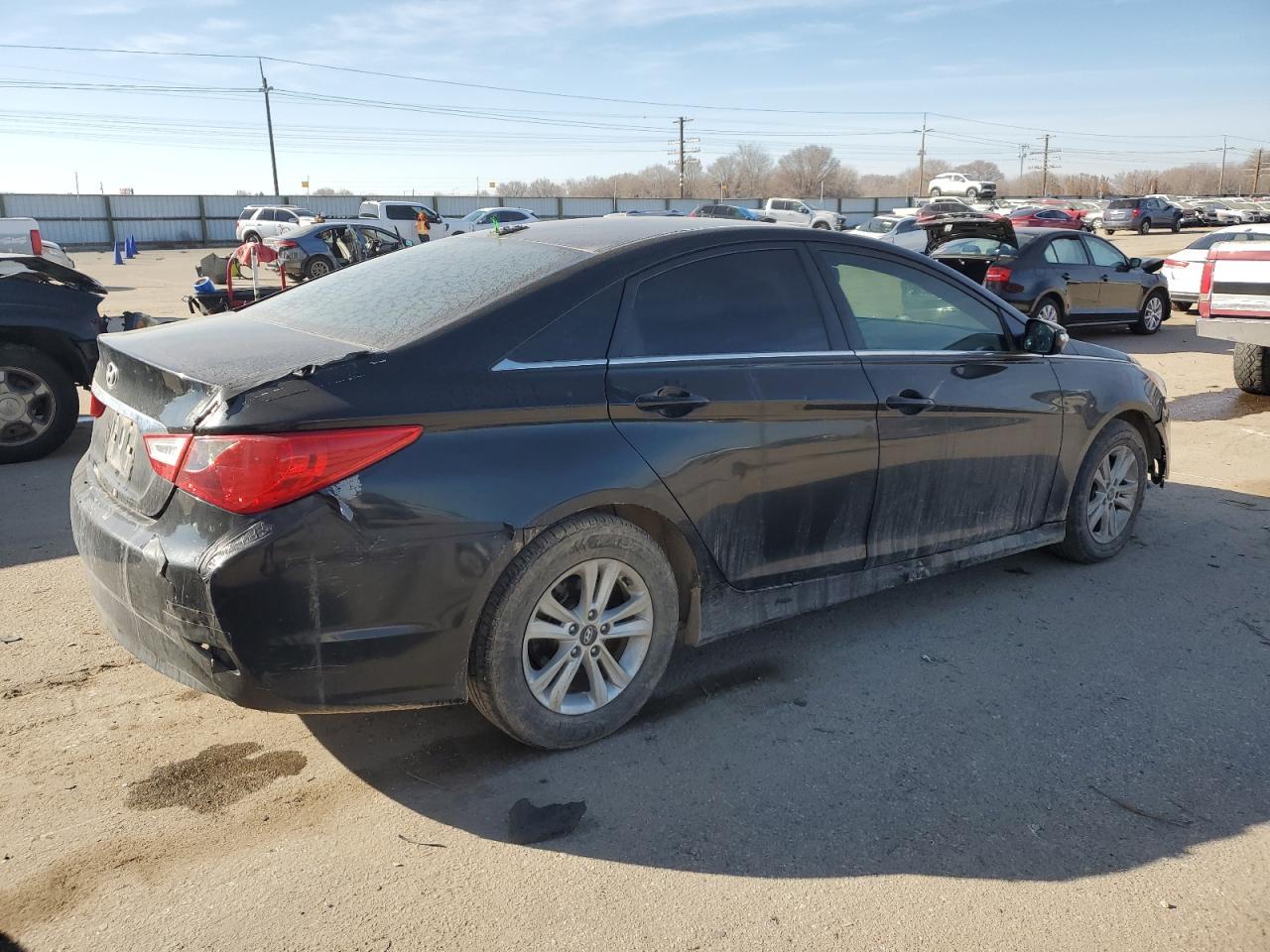 2014 Hyundai Sonata - Image 3