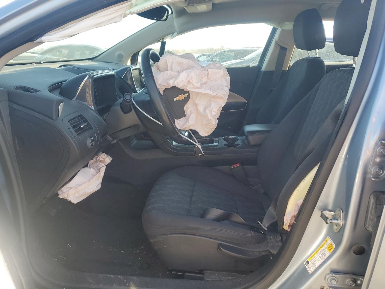 2014 Chevrolet Volt - Image 7