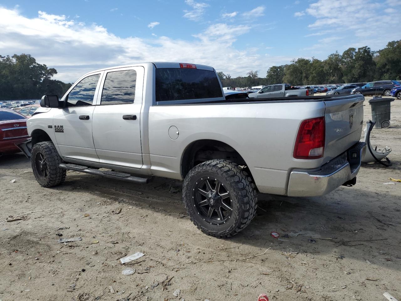 2016 RAM 2500 - Image 2