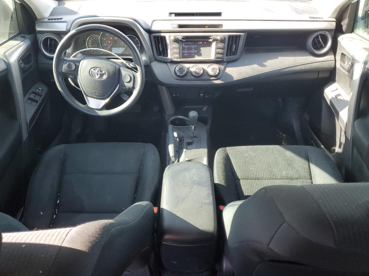2016 Toyota RAV 4 - Image 8