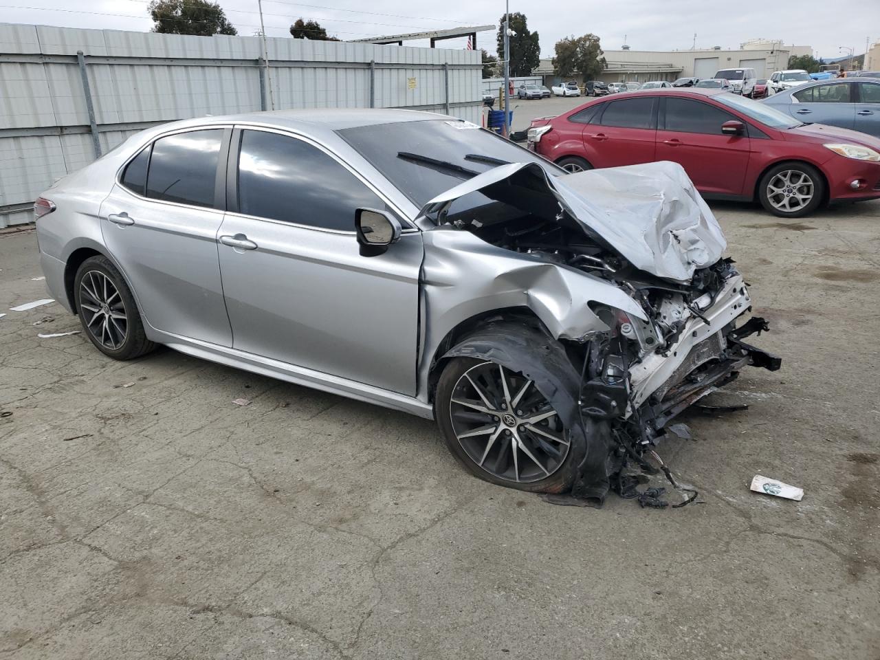 2023 Toyota Camry - Image 4