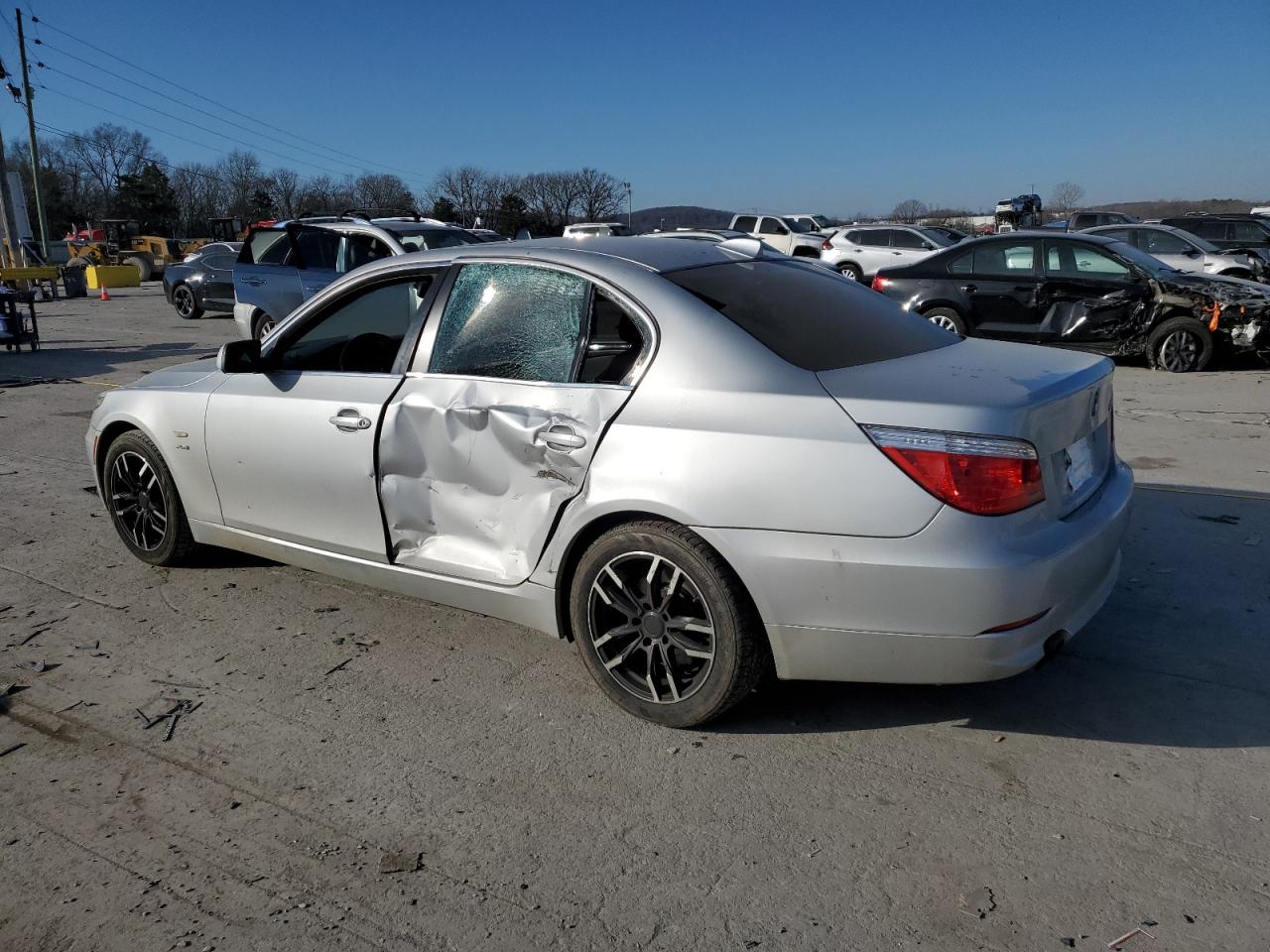 2010 BMW 5er - Image 2