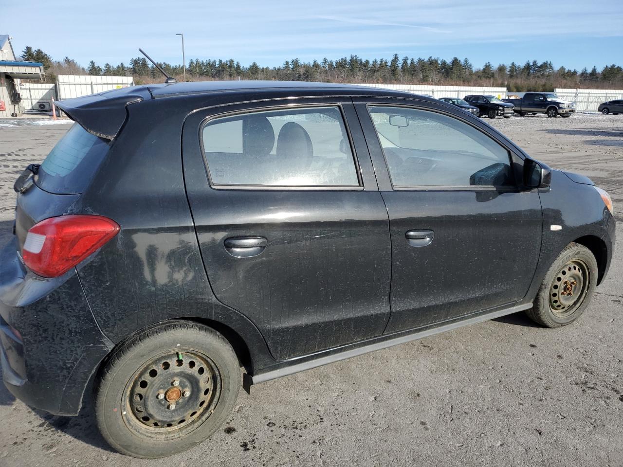 2017 Mitsubishi Mirage - Image 3