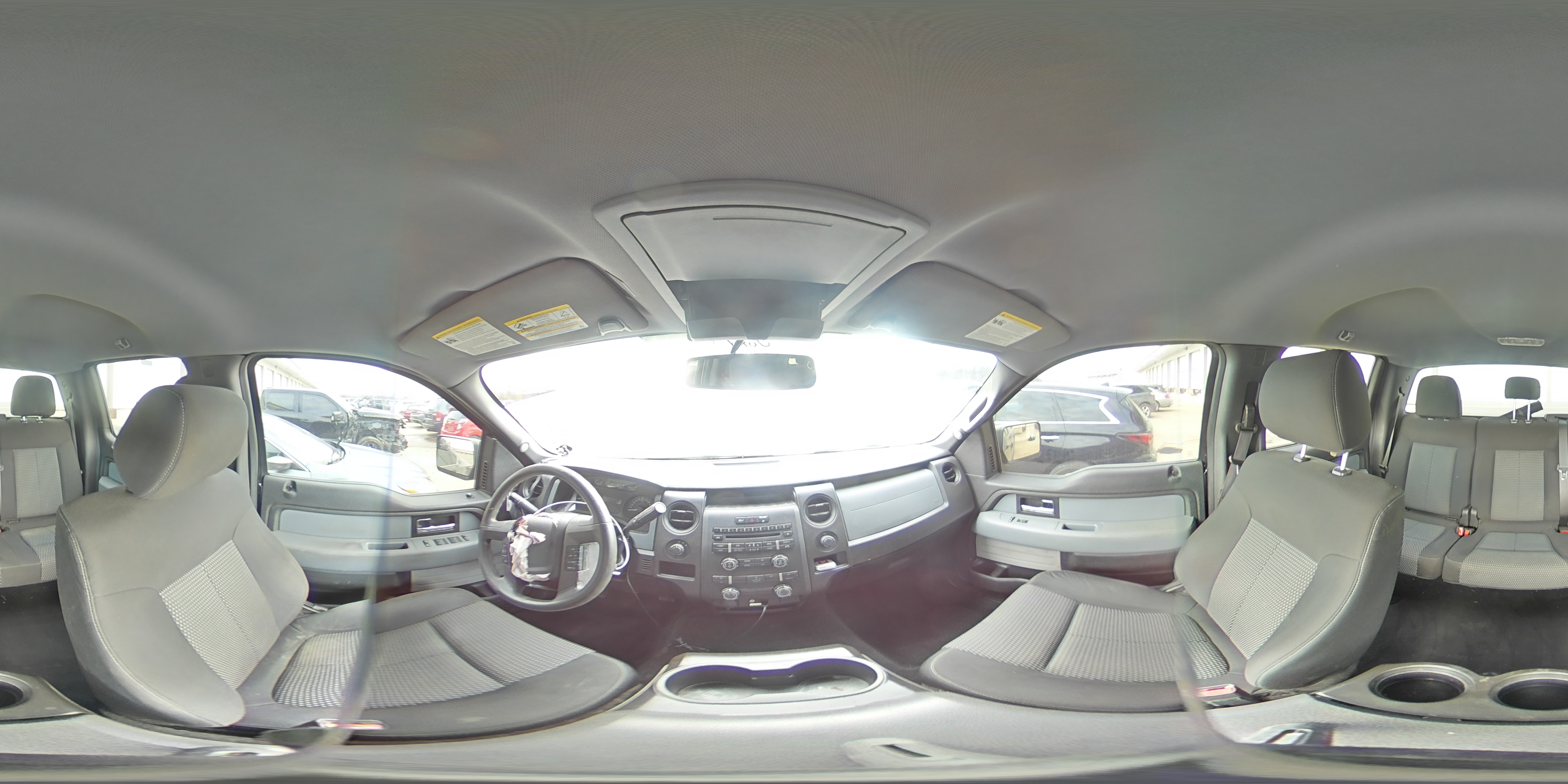 2014 Ford F-150 - Image 13