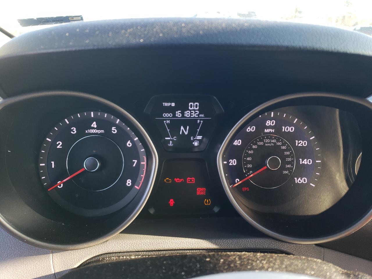 2013 Hyundai Elantra - Image 9